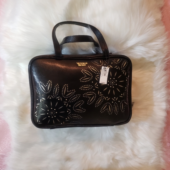Victoria's Secret Other - Victoria secret Makeup organizer bag